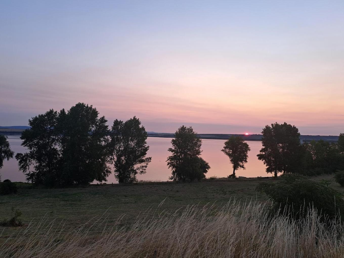 Rybarska Basta Vikletice - Nechranice Villa Kwon Buitenkant foto