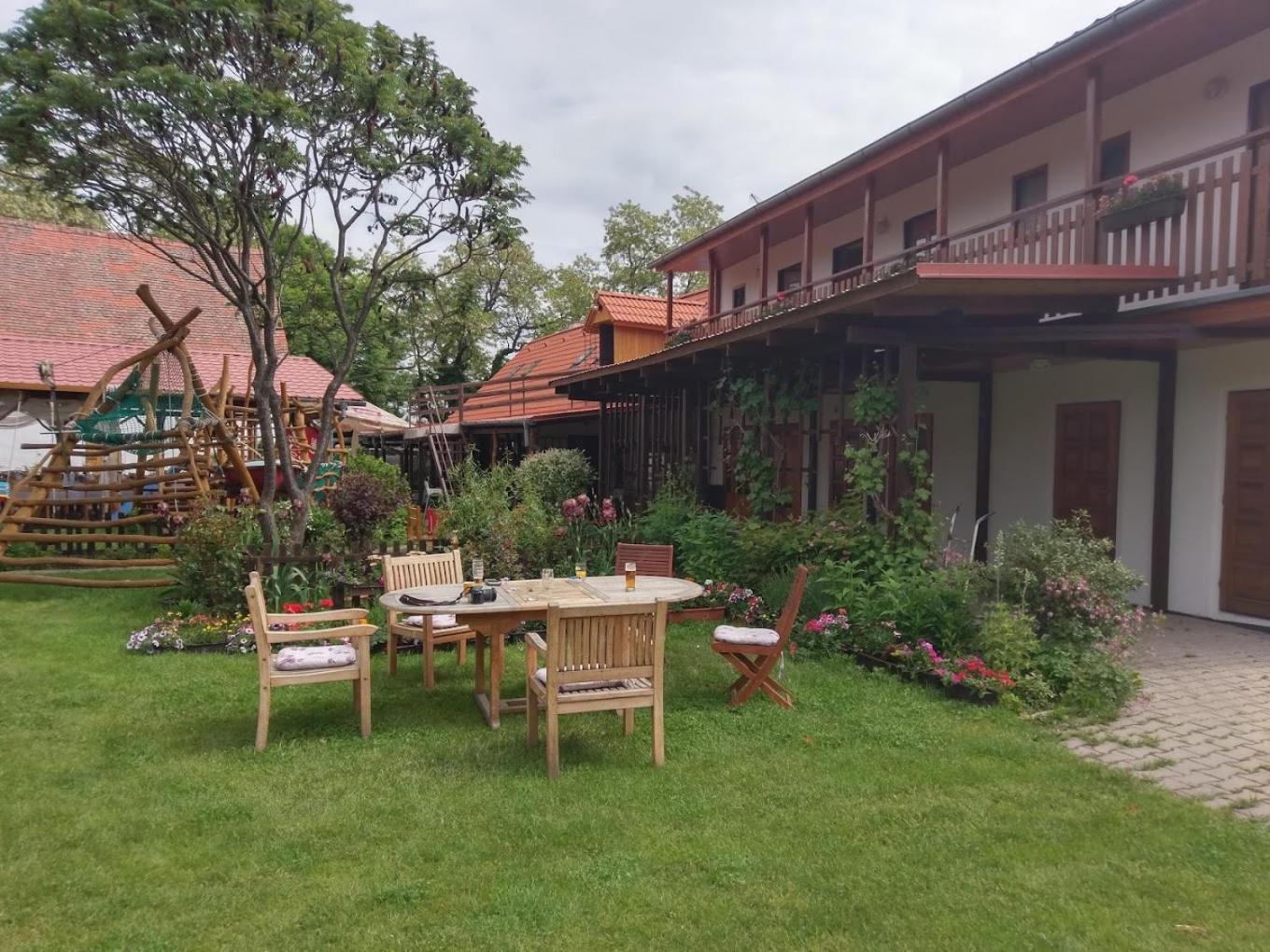 Rybarska Basta Vikletice - Nechranice Villa Kwon Buitenkant foto